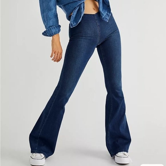 Free People Denim - ANTHROPOLOGIE FREE PEOPLE PENNY PULL ON FLARE JEANS SIZE 28 STRETCH BELL BOTTOMS